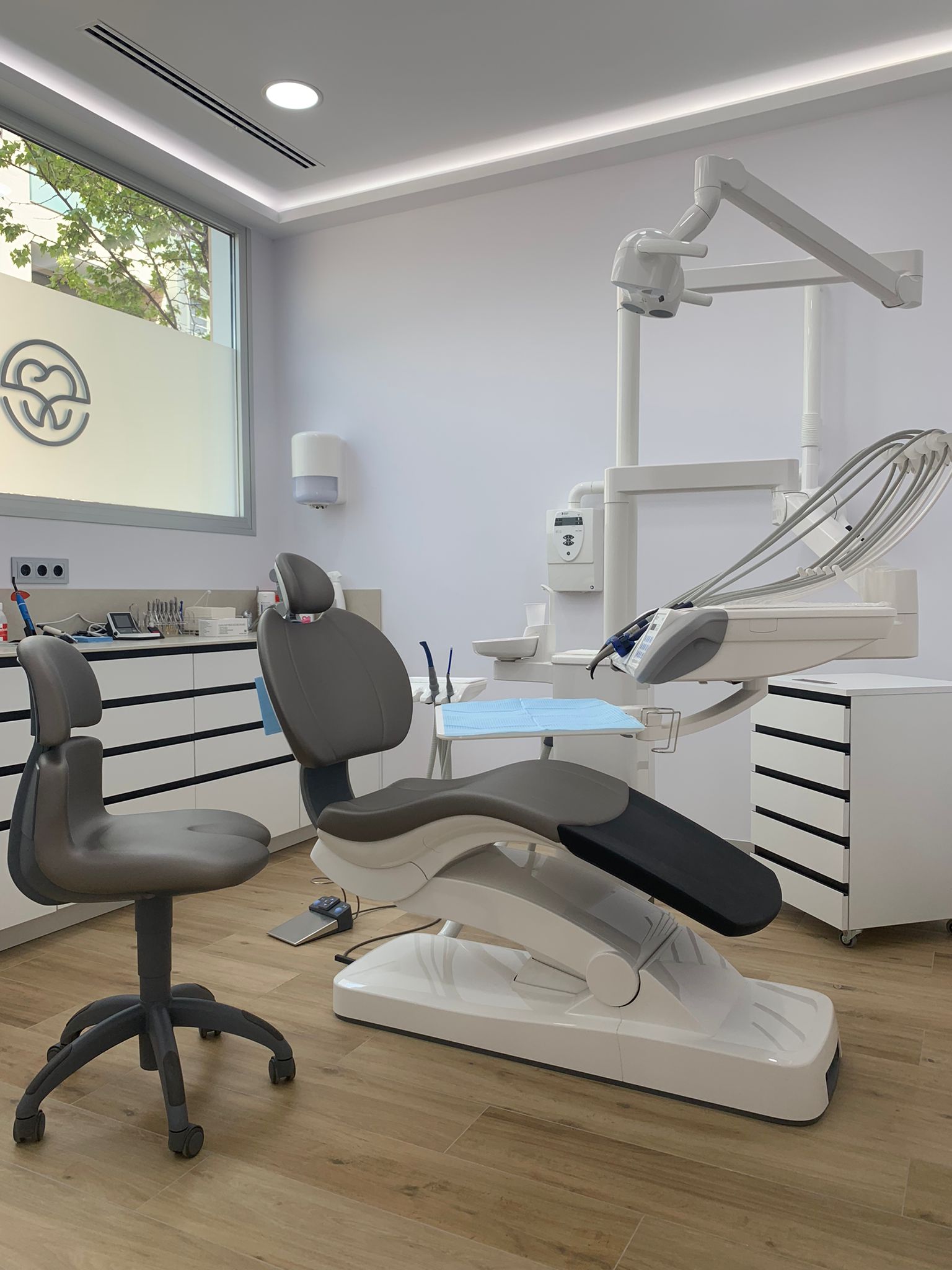 clinica dental alcobendas dentalpajares.com